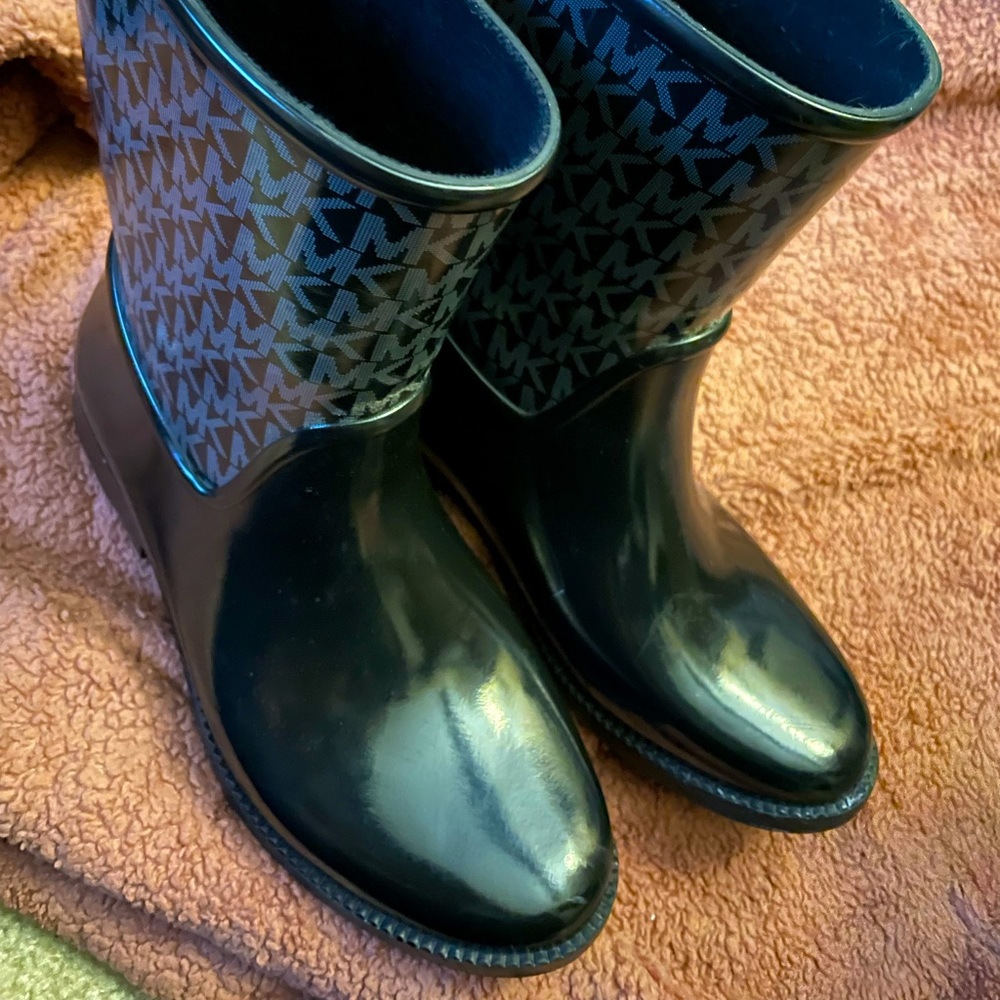 Michael Kors rain/snow boots